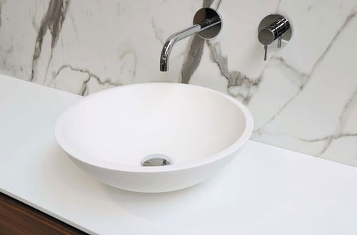 保山Exquisite white single and double faucet Basin